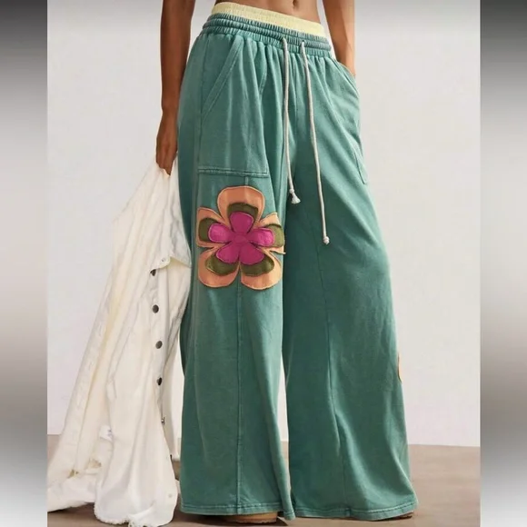 Flower patchwork pants wide leg green pink Floral Embroidered Wide-Leg Pants - Picture 5 of 6